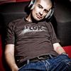 Vali B